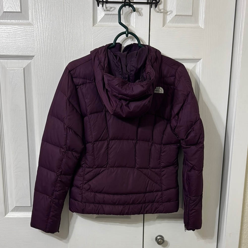 The North Face Women's Purple Puffer Jacket - Picture 2 of 8
